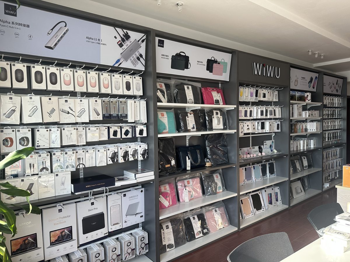 Accessories Wall